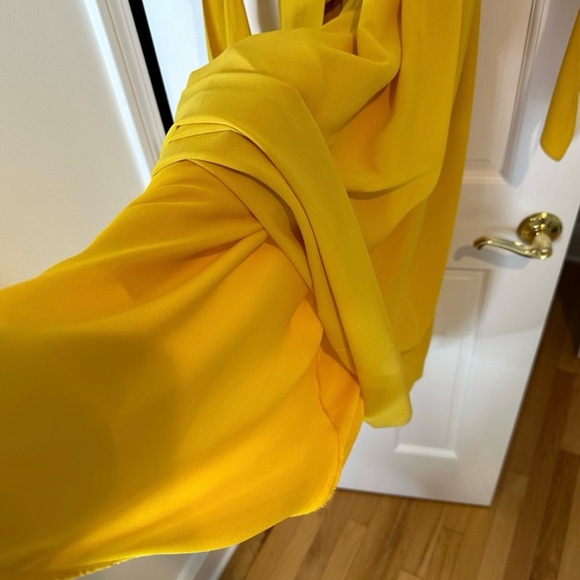 Derek Lam Yellow Silk Georgette Off The Shoulder Belted Dress Size 4 - Picture 7 of 9